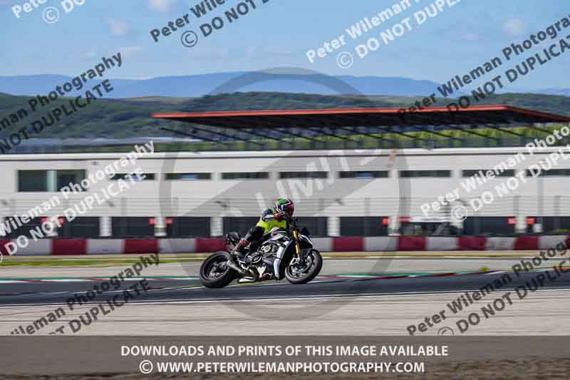 Circuito de Navarra;Spain;event digital images;motorbikes;no limits;peter wileman photography;trackday;trackday digital images